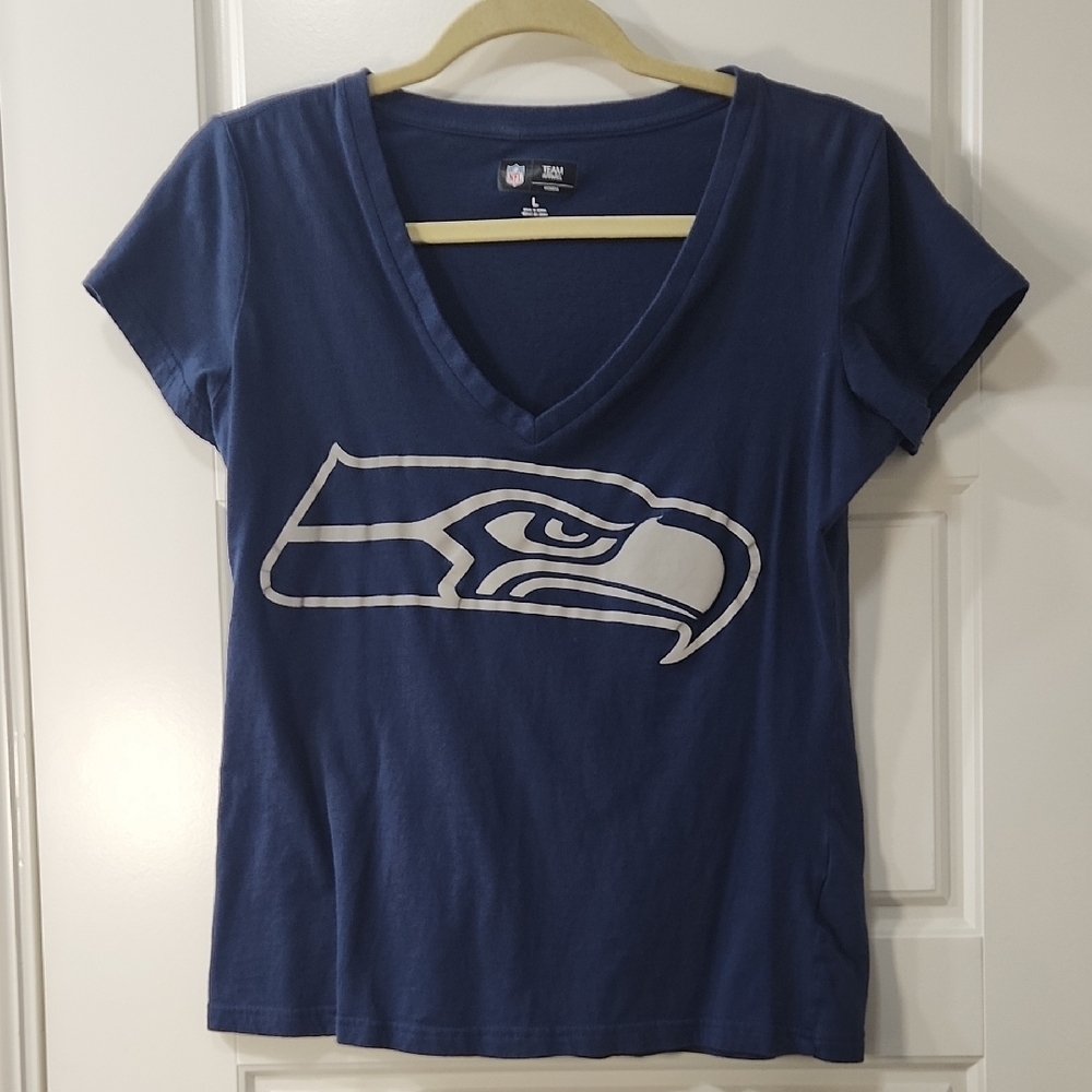 NFL Women's Seattle Seahawks V-Neck Tee Large